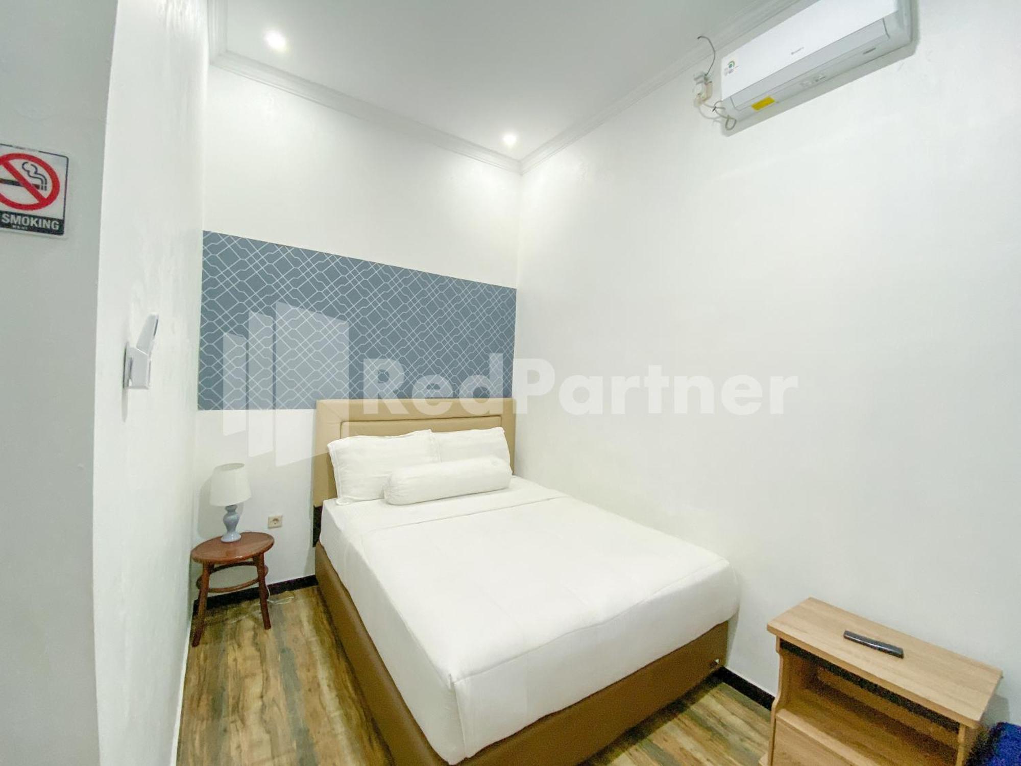 Hotel House N Coffee 55 Temanggung Redpartner Exterior foto